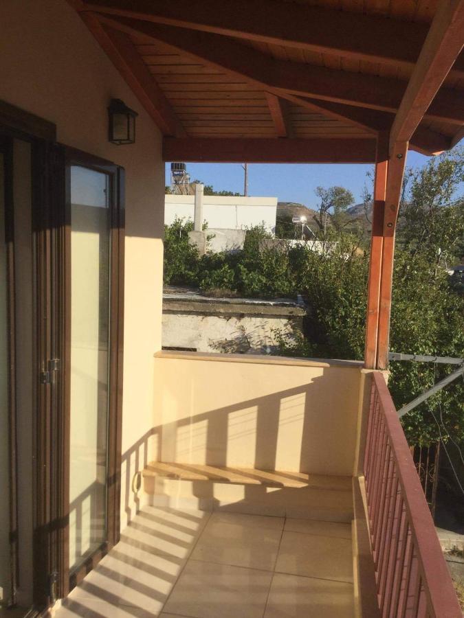 Cosy Country Villa Pappaygiannades Екстер'єр фото